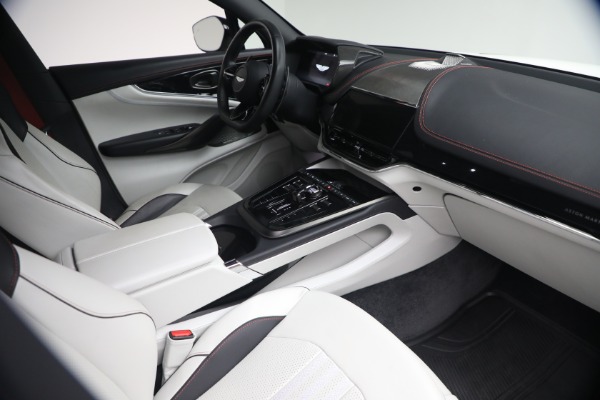 Used 2025 Aston Martin DBX 707 for sale $222,900 at Bugatti of Greenwich in Greenwich CT 06830 21