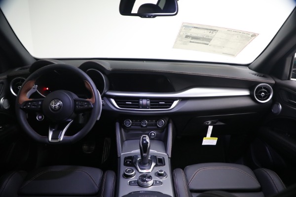 New 2025 Alfa Romeo Stelvio Intensa for sale Sold at Bugatti of Greenwich in Greenwich CT 06830 22