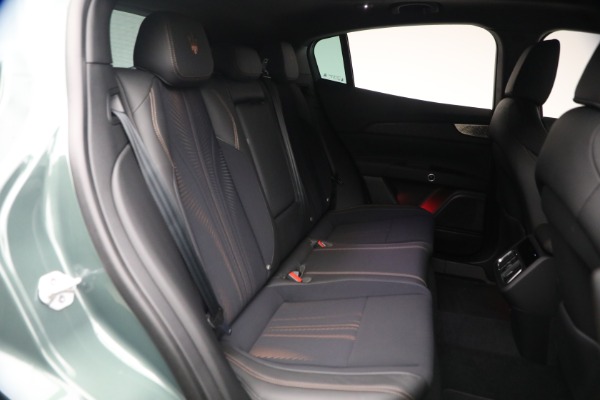 New 2026 Maserati Grecale Modena V6 for sale $92,954 at Bugatti of Greenwich in Greenwich CT 06830 17