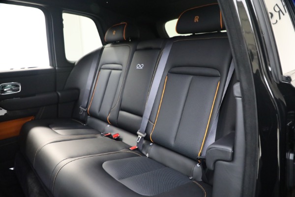 New 2026 Rolls-Royce Black Badge Cullinan for sale $575,450 at Bugatti of Greenwich in Greenwich CT 06830 23