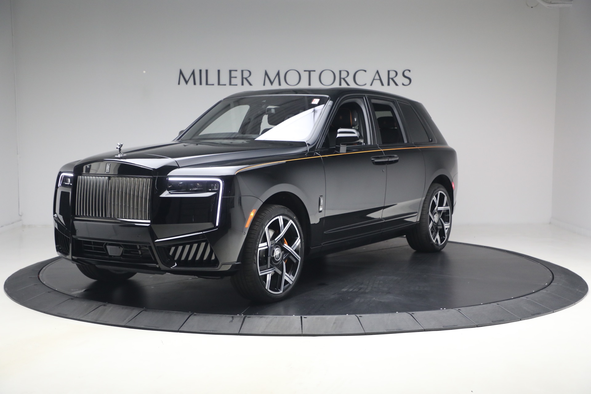 New 2026 Rolls-Royce Black Badge Cullinan for sale $575,450 at Bugatti of Greenwich in Greenwich CT 06830 1