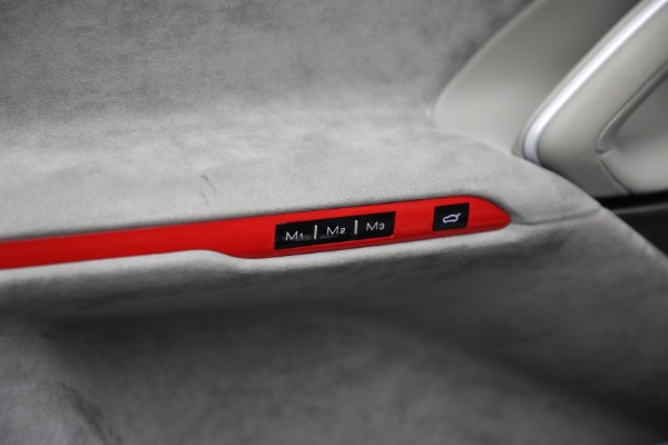 Used 2025 Ferrari Purosangue for sale $599,900 at Bugatti of Greenwich in Greenwich CT 06830 28