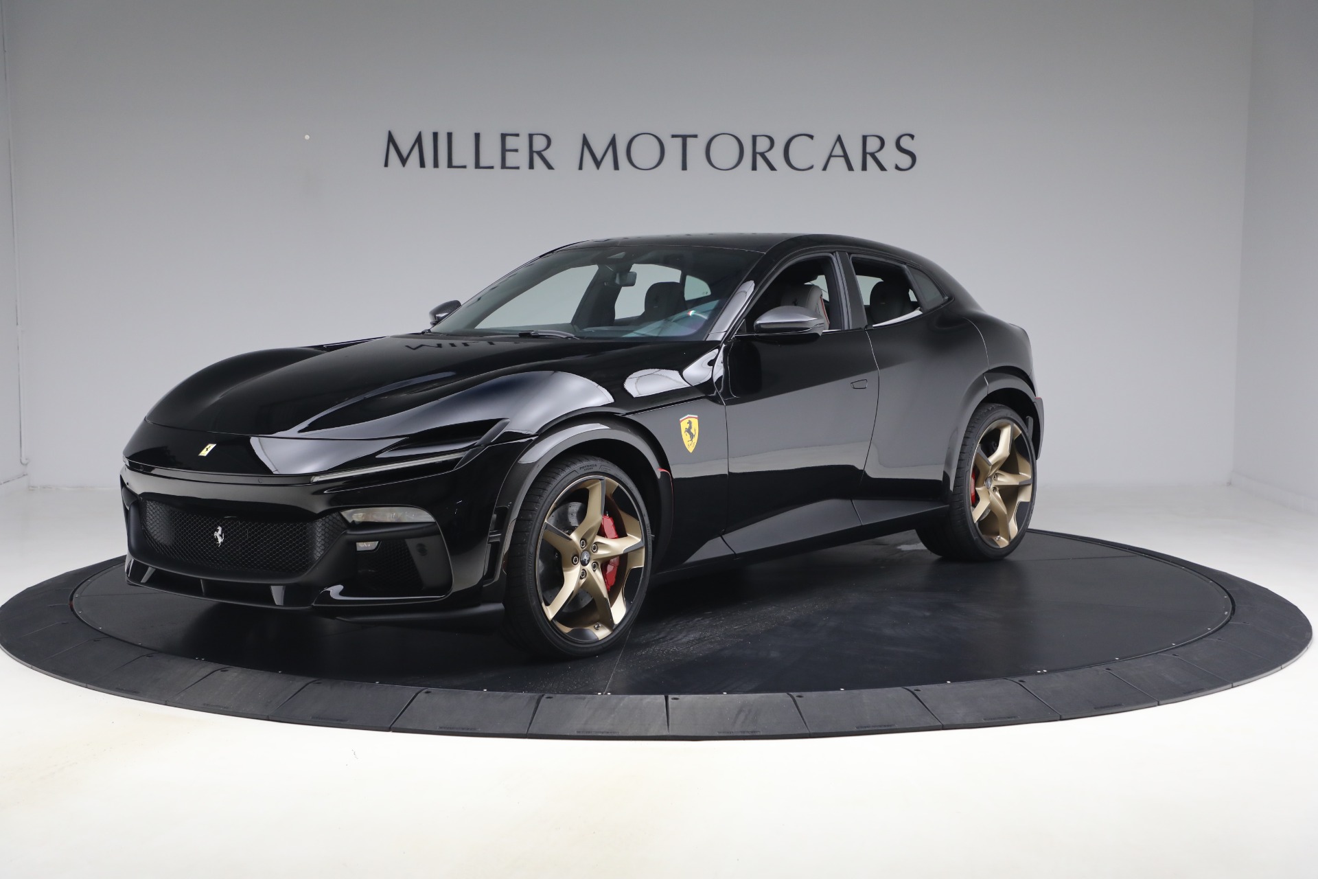Used 2025 Ferrari Purosangue for sale $599,900 at Bugatti of Greenwich in Greenwich CT 06830 1