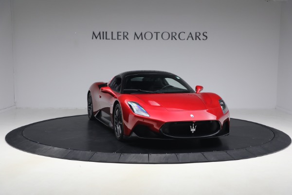 Used 2022 Maserati MC20 for sale $175,900 at Bugatti of Greenwich in Greenwich CT 06830 10