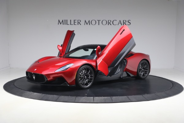 Used 2022 Maserati MC20 for sale $175,900 at Bugatti of Greenwich in Greenwich CT 06830 13