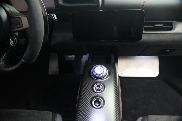 Used 2022 Maserati MC20 for sale $175,900 at Bugatti of Greenwich in Greenwich CT 06830 21