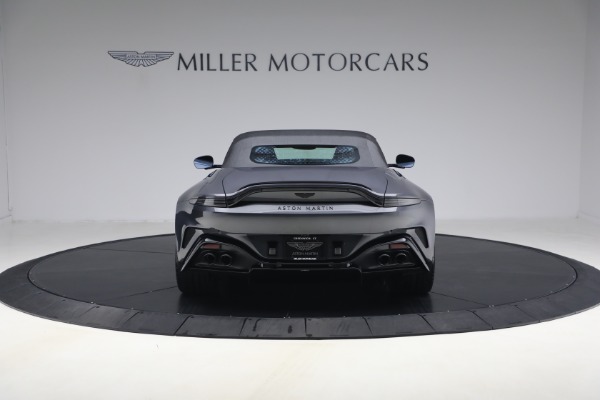 New 2026 Aston Martin Vantage S Roadster for sale $272,300 at Bugatti of Greenwich in Greenwich CT 06830 18