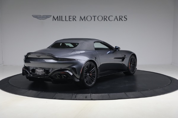 New 2026 Aston Martin Vantage S Roadster for sale $272,300 at Bugatti of Greenwich in Greenwich CT 06830 19