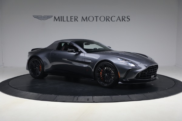 New 2026 Aston Martin Vantage S Roadster for sale $272,300 at Bugatti of Greenwich in Greenwich CT 06830 22