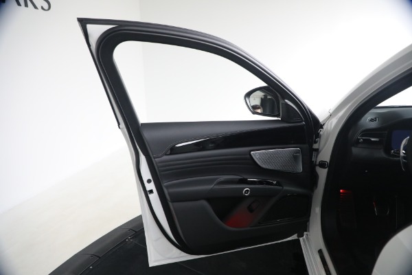 New 2026 Maserati Grecale Modena V6 for sale $95,345 at Bugatti of Greenwich in Greenwich CT 06830 22