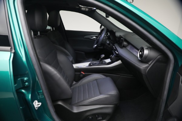 Used 2024 Alfa Romeo Tonale Hybrid Ti for sale $30,900 at Bugatti of Greenwich in Greenwich CT 06830 14
