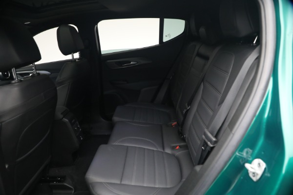 Used 2024 Alfa Romeo Tonale Hybrid Ti for sale $30,900 at Bugatti of Greenwich in Greenwich CT 06830 17