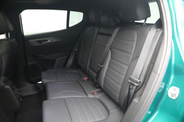 Used 2024 Alfa Romeo Tonale Hybrid Ti for sale $30,900 at Bugatti of Greenwich in Greenwich CT 06830 19