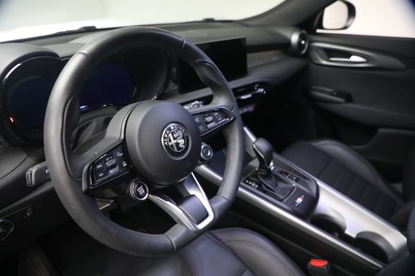 Used 2024 Alfa Romeo Tonale Hybrid Ti for sale $30,900 at Bugatti of Greenwich in Greenwich CT 06830 21