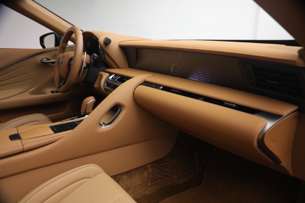 Used 2021 Lexus LC 500 Convertible for sale $99,900 at Bugatti of Greenwich in Greenwich CT 06830 19