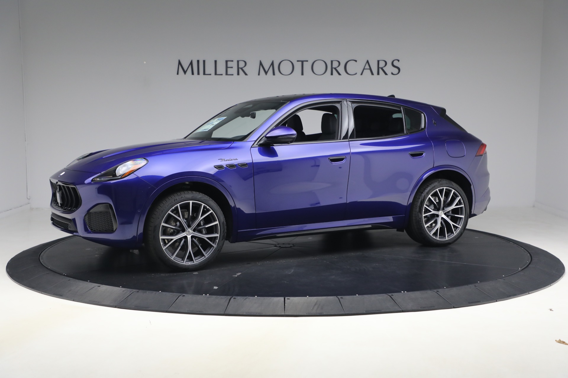 New 2026 Maserati Grecale Modena V6 for sale $92,055 at Bugatti of Greenwich in Greenwich CT 06830 1