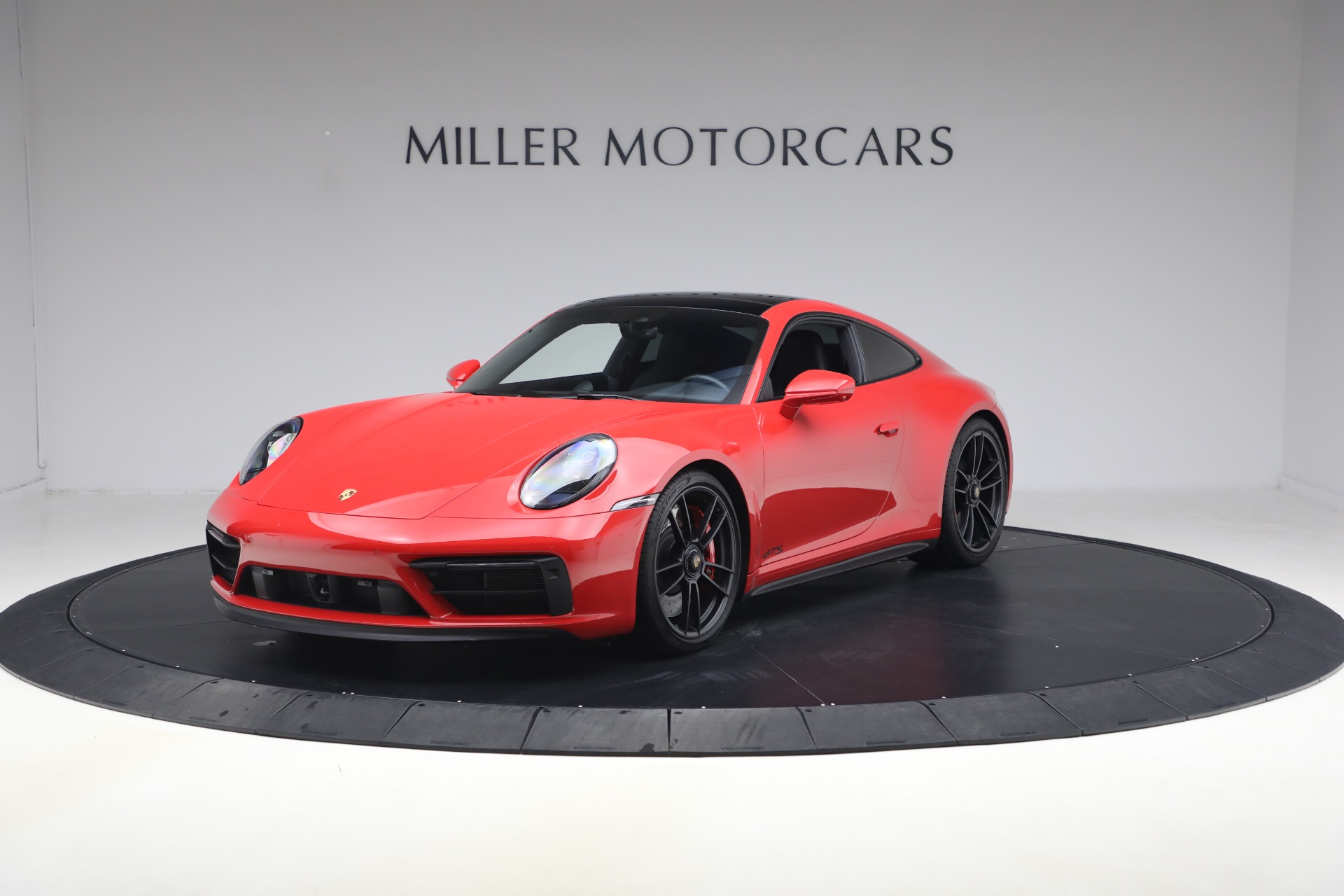 Used 2022 Porsche 911 Carrera 4 GTS for sale $155,900 at Bugatti of Greenwich in Greenwich CT 06830 1