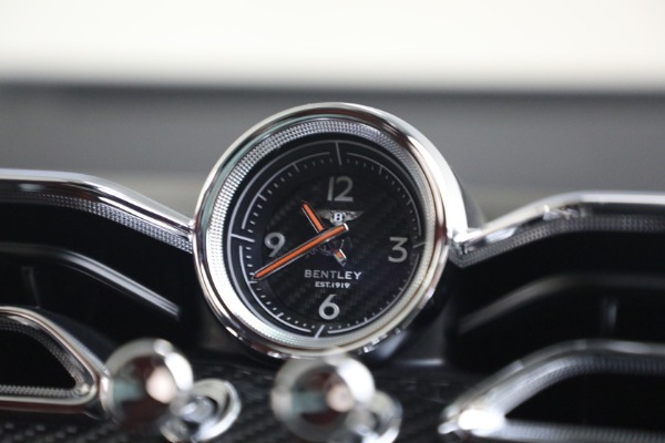 Used 2023 Bentley Bentayga S V8 for sale $155,900 at Bugatti of Greenwich in Greenwich CT 06830 25