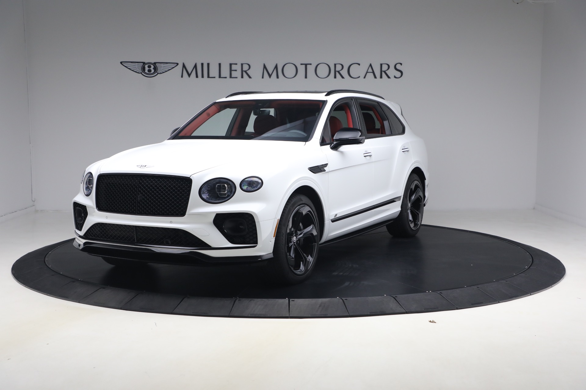 Used 2023 Bentley Bentayga S V8 for sale $155,900 at Bugatti of Greenwich in Greenwich CT 06830 1