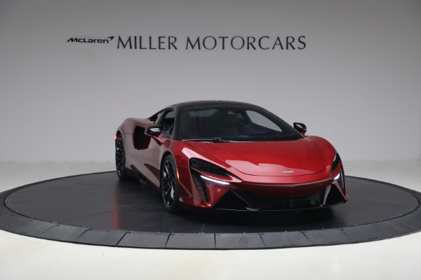 Used 2024 McLaren Artura TechLux for sale $182,900 at Bugatti of Greenwich in Greenwich CT 06830 11