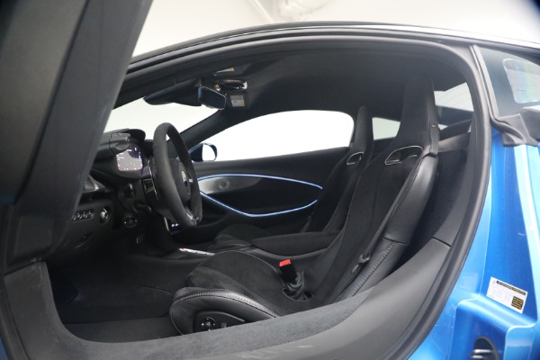 Used 2024 McLaren Artura Performance for sale $182,900 at Bugatti of Greenwich in Greenwich CT 06830 17