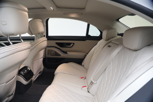 Used 2026 Mercedes-Benz S-Class S 580 4MATIC for sale $124,900 at Bugatti of Greenwich in Greenwich CT 06830 18