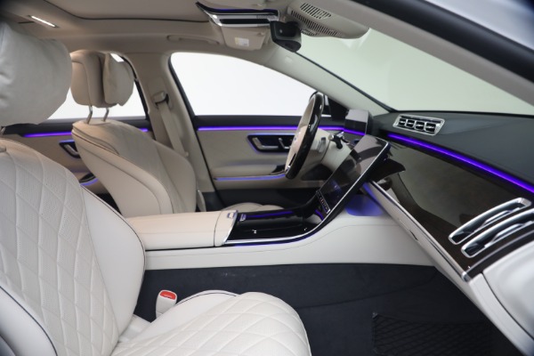 Used 2026 Mercedes-Benz S-Class S 580 4MATIC for sale $124,900 at Bugatti of Greenwich in Greenwich CT 06830 21