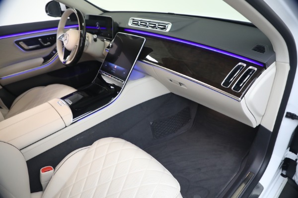 Used 2026 Mercedes-Benz S-Class S 580 4MATIC for sale $124,900 at Bugatti of Greenwich in Greenwich CT 06830 23