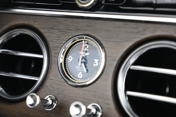 Used 2023 Bentley Continental GTC Speed for sale $265,900 at Bugatti of Greenwich in Greenwich CT 06830 25