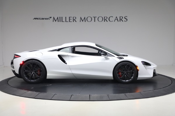 Used 2023 McLaren Artura TechLux for sale $164,900 at Bugatti of Greenwich in Greenwich CT 06830 9