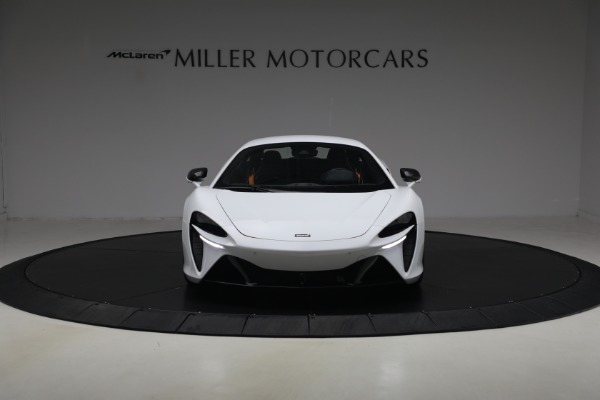 Used 2023 McLaren Artura Performance for sale $164,900 at Bugatti of Greenwich in Greenwich CT 06830 12