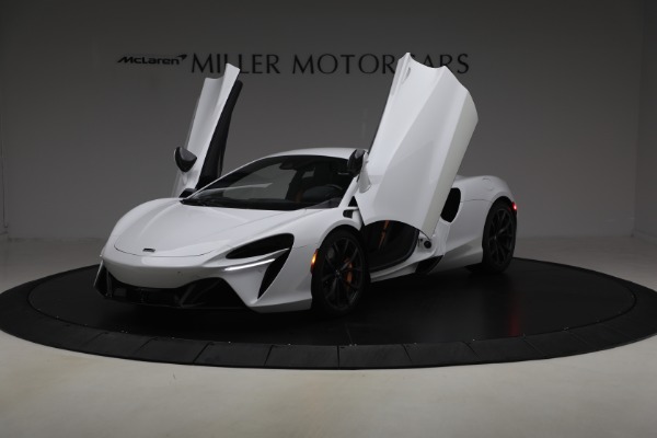 Used 2023 McLaren Artura Performance for sale $164,900 at Bugatti of Greenwich in Greenwich CT 06830 14
