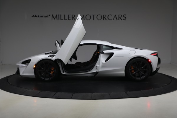 Used 2023 McLaren Artura Performance for sale $164,900 at Bugatti of Greenwich in Greenwich CT 06830 15