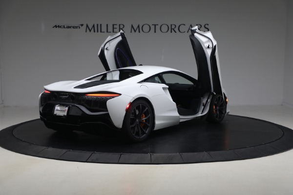 Used 2023 McLaren Artura Performance for sale $164,900 at Bugatti of Greenwich in Greenwich CT 06830 18