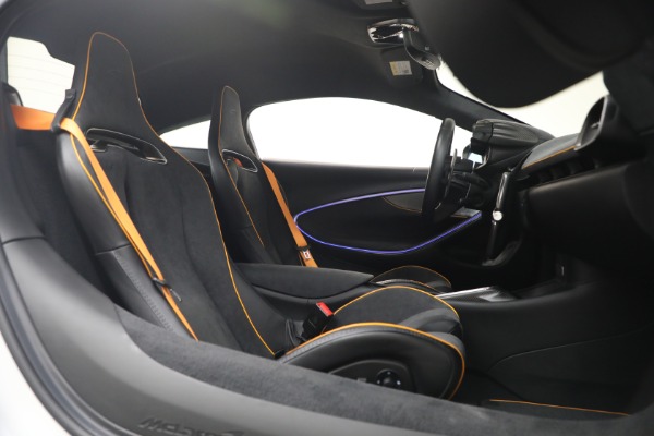 Used 2023 McLaren Artura Performance for sale $164,900 at Bugatti of Greenwich in Greenwich CT 06830 25
