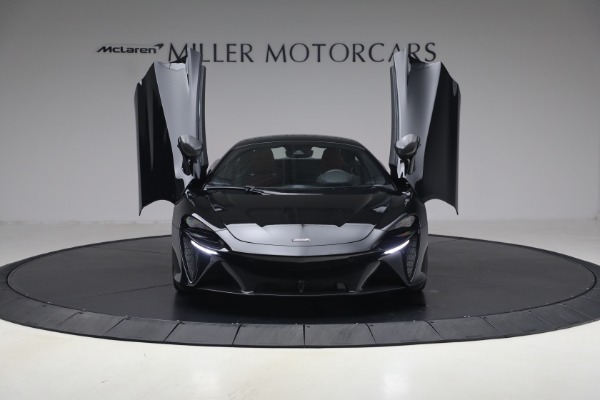 Used 2024 McLaren Artura TechLux for sale Call for price at Bugatti of Greenwich in Greenwich CT 06830 13