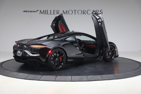 Used 2024 McLaren Artura TechLux for sale Call for price at Bugatti of Greenwich in Greenwich CT 06830 18