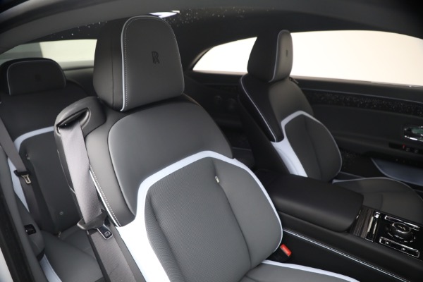 Used 2026 Rolls-Royce Spectre for sale $405,900 at Bugatti of Greenwich in Greenwich CT 06830 20