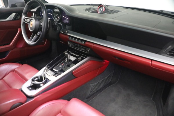 Used 2021 Porsche 911 Carrera S for sale $134,900 at Bugatti of Greenwich in Greenwich CT 06830 21