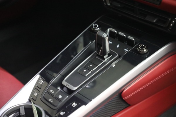 Used 2021 Porsche 911 Carrera S for sale $134,900 at Bugatti of Greenwich in Greenwich CT 06830 24