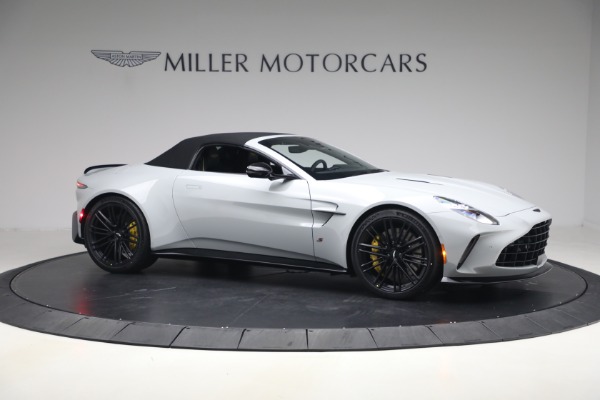 New 2026 Aston Martin Vantage S Roadster for sale $261,400 at Bugatti of Greenwich in Greenwich CT 06830 22
