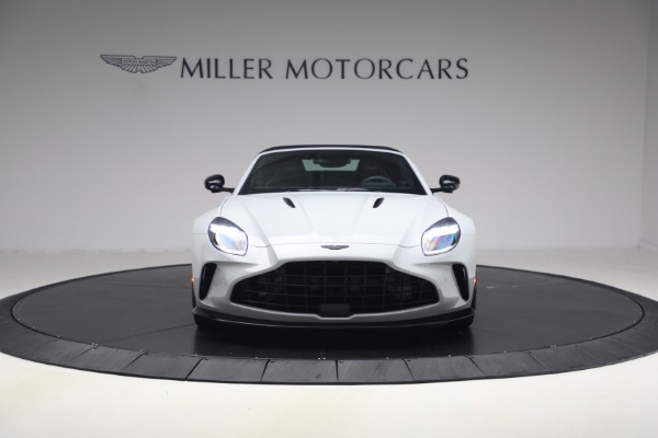 New 2026 Aston Martin Vantage S Roadster for sale $261,400 at Bugatti of Greenwich in Greenwich CT 06830 24