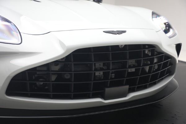 New 2026 Aston Martin Vantage S Roadster for sale $261,400 at Bugatti of Greenwich in Greenwich CT 06830 26
