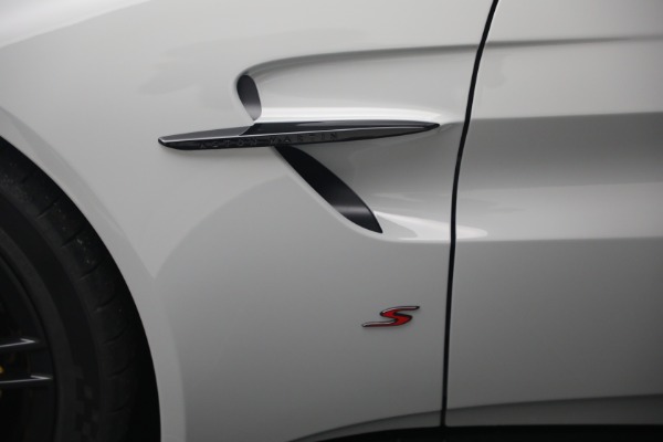 New 2026 Aston Martin Vantage S Roadster for sale $261,400 at Bugatti of Greenwich in Greenwich CT 06830 27