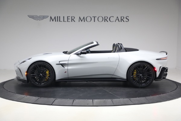 New 2026 Aston Martin Vantage S Roadster for sale $261,400 at Bugatti of Greenwich in Greenwich CT 06830 3