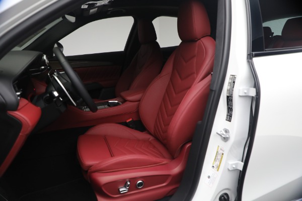 New 2026 Maserati Grecale Modena V6 for sale $99,195 at Bugatti of Greenwich in Greenwich CT 06830 15