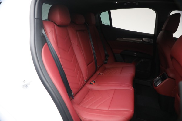 New 2026 Maserati Grecale Modena V6 for sale $99,195 at Bugatti of Greenwich in Greenwich CT 06830 19