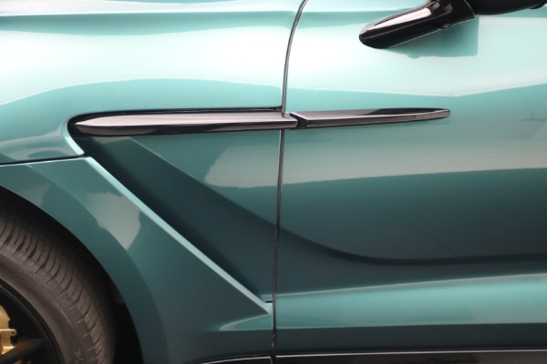 Used 2025 Aston Martin DBX 707 for sale $219,900 at Bugatti of Greenwich in Greenwich CT 06830 15