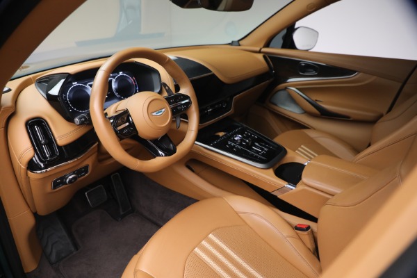 Used 2025 Aston Martin DBX 707 for sale $214,900 at Bugatti of Greenwich in Greenwich CT 06830 14