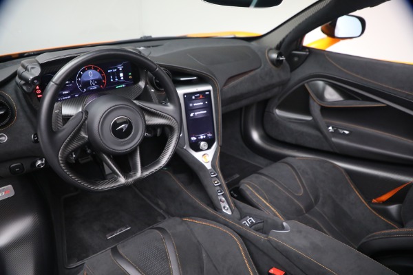 Used 2025 McLaren 750S Spider Performance for sale $369,900 at Bugatti of Greenwich in Greenwich CT 06830 23